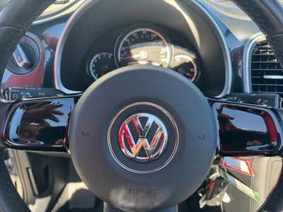 2013 Volkswagen Beetle Convertible 2.0T