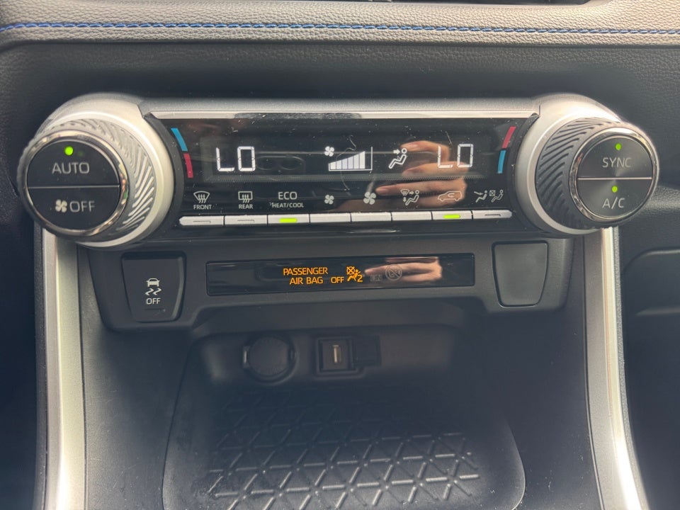 2022 Toyota RAV4 Hybrid Hybrid SE