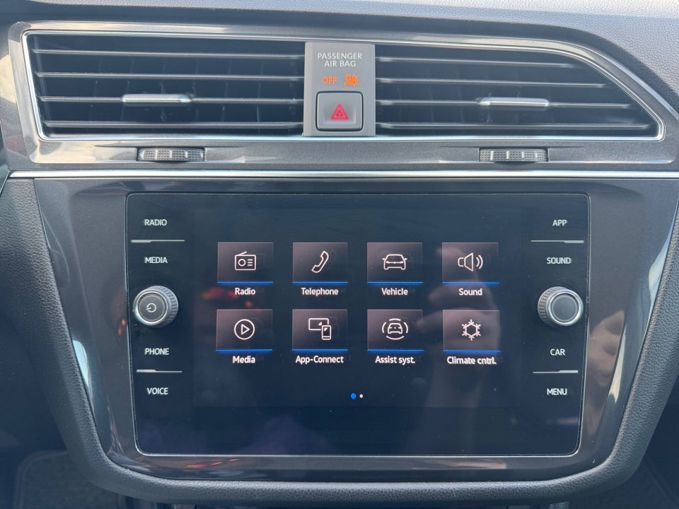 2022 Volkswagen Tiguan SE