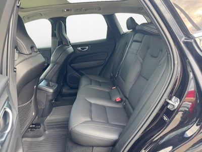 2020 Volvo XC60 T5 Momentum