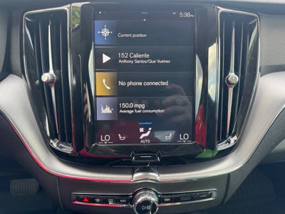 2020 Volvo XC60 T5 Momentum