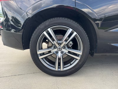 2020 Volvo XC60 T5 Momentum