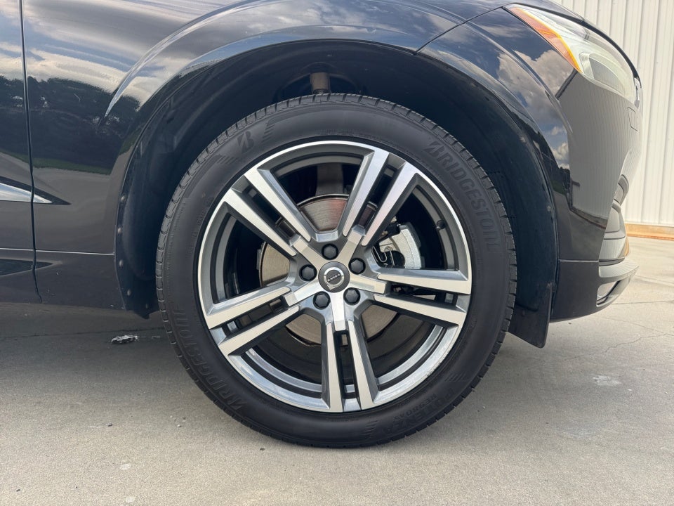 2020 Volvo XC60 T5 Momentum