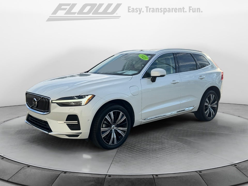 2023 Volvo XC60 Recharge Plug-In Hybrid T8 Plus Bright Theme