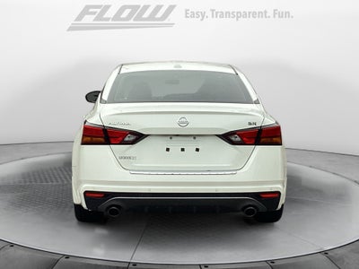 2022 Nissan Altima SR FWD