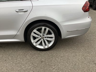 2018 Volkswagen Passat 2.0T SE