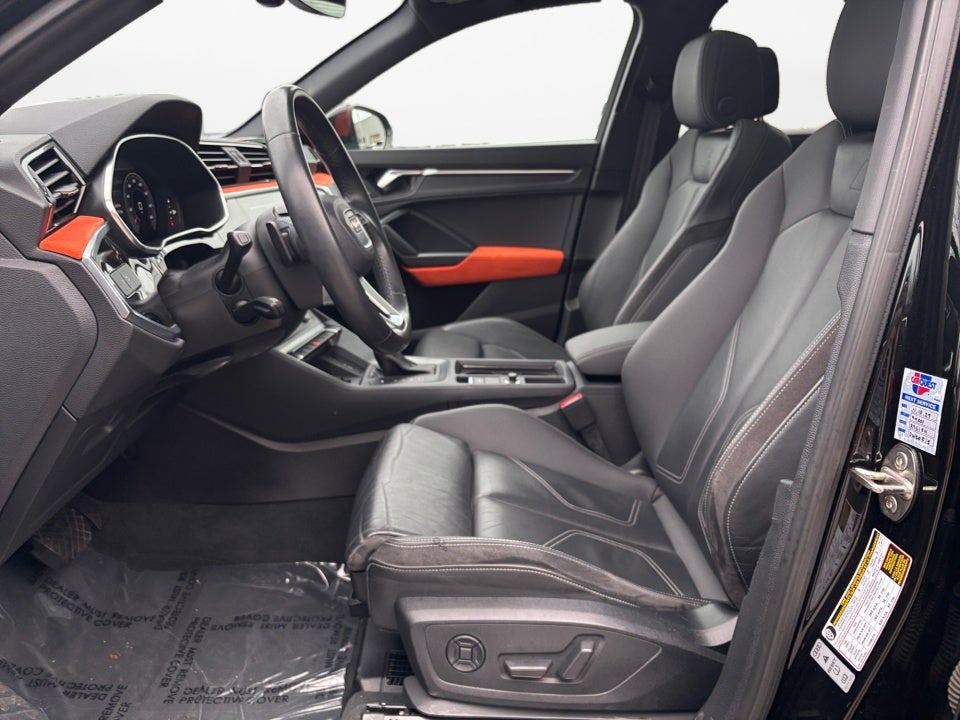 2020 Audi Q3 Premium Plus 45 TFSI S line quattro Tiptronic