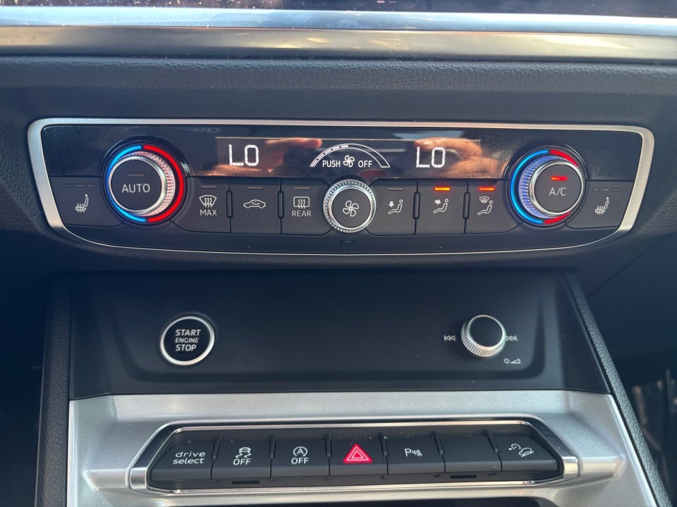 2022 Audi Q3 Premium Plus 45 TFSI S line quattro Tiptronic