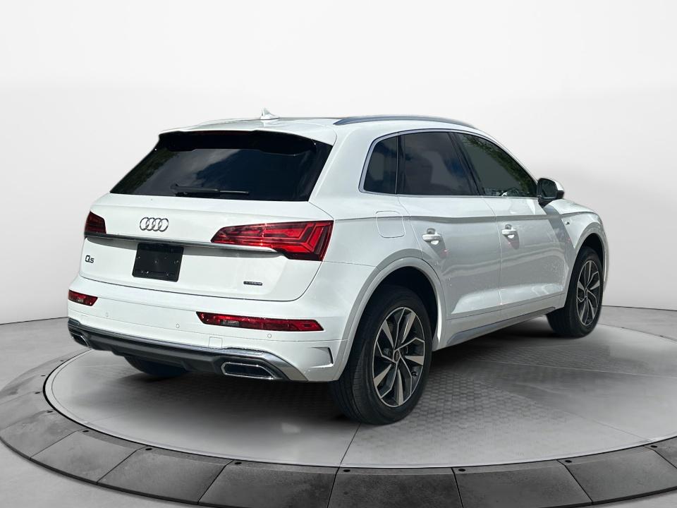 2024 Audi Q5 S line Premium