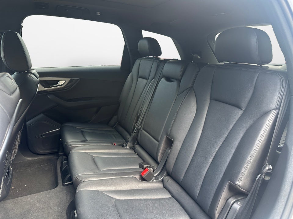 2018 Audi Q7 Premium Plus