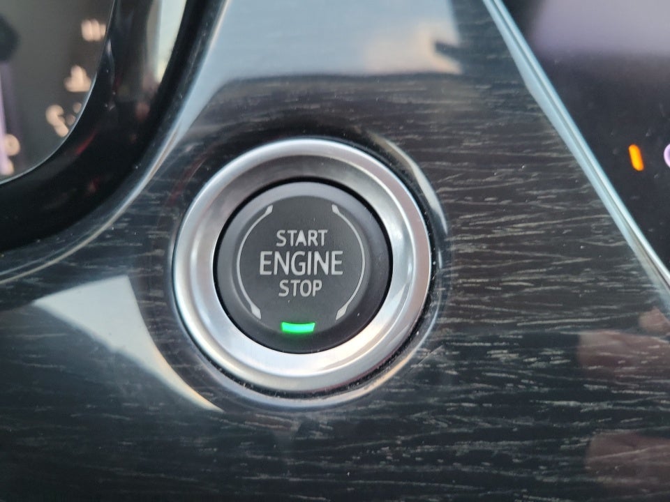 2020 Cadillac XT6 FWD Premium Luxury