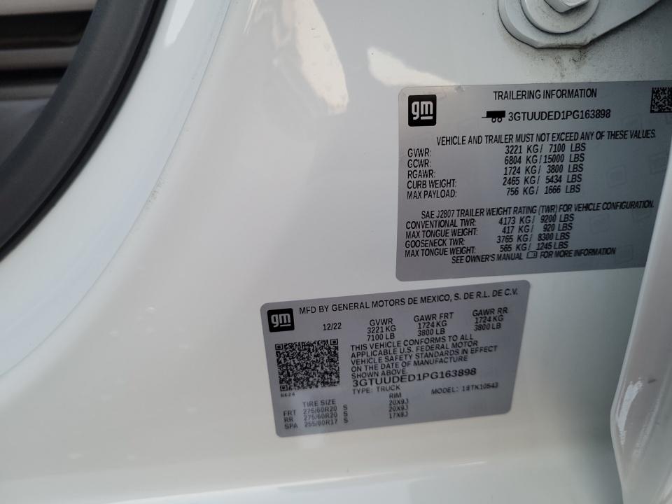 2023 GMC Sierra 1500 SLT
