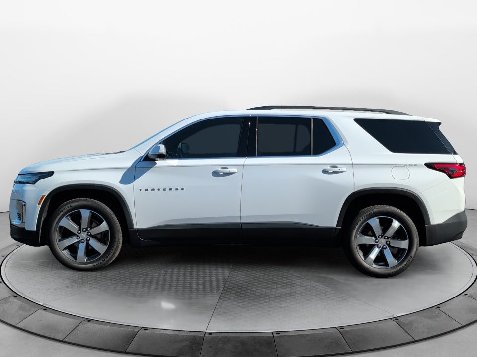 2023 Chevrolet Traverse FWD LT Leather