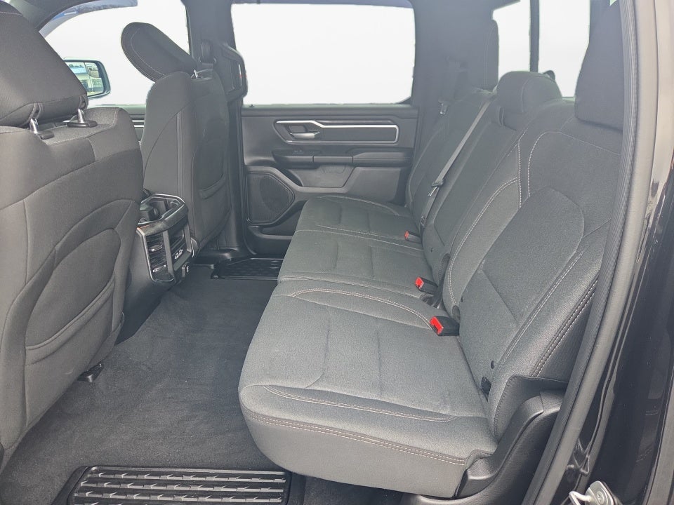 2019 RAM 1500 Big Horn/Lone Star Crew Cab 4x4 5'7" Box