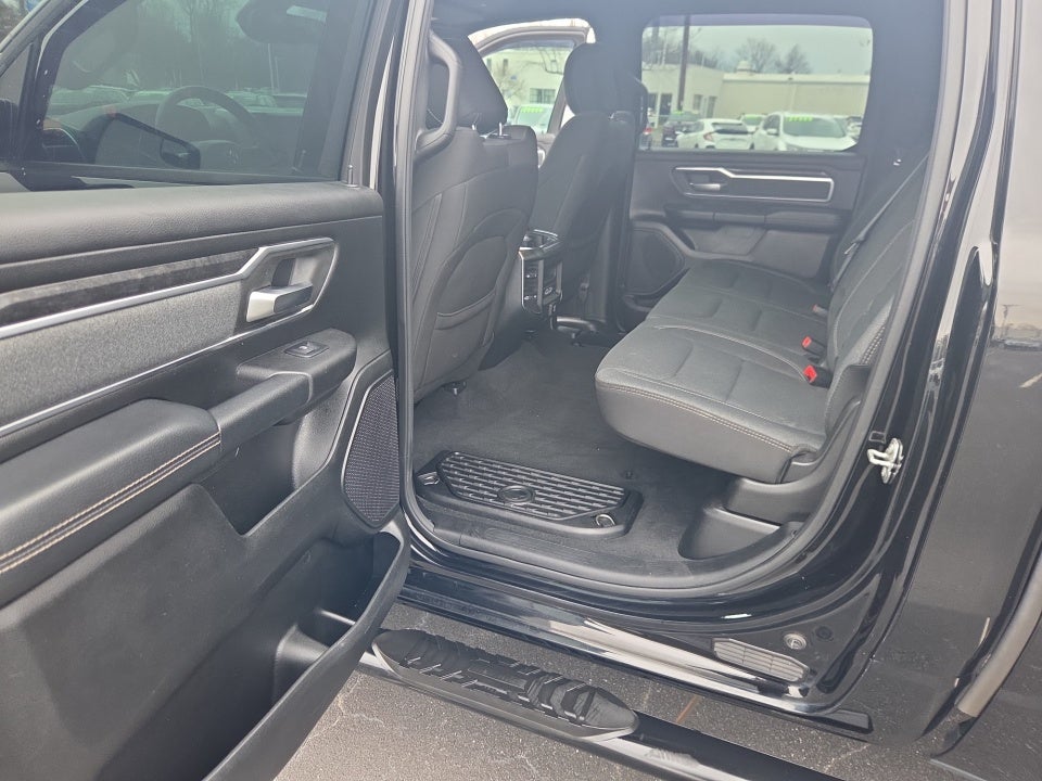 2019 RAM 1500 Big Horn/Lone Star Crew Cab 4x4 5'7" Box