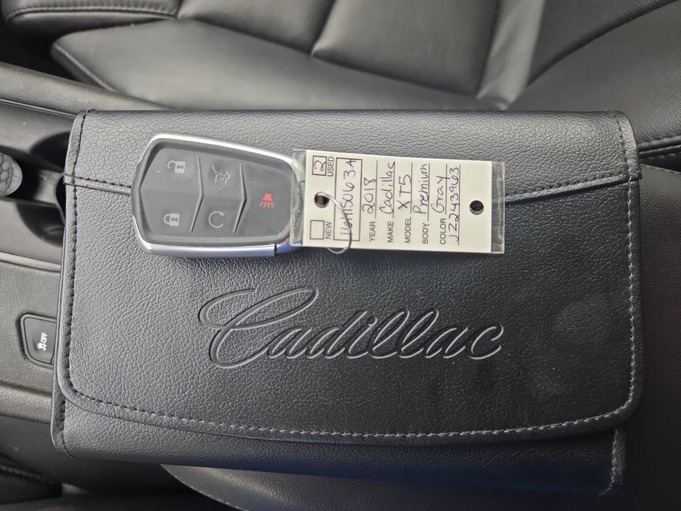 2018 Cadillac XT5 Premium Luxury