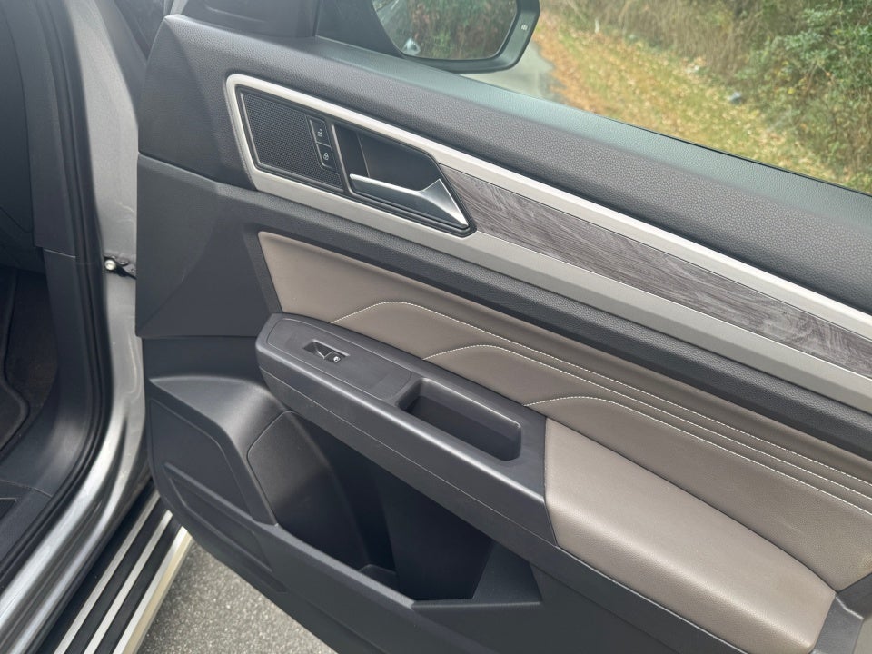 2021 Volkswagen Atlas Cross Sport 2.0T SE