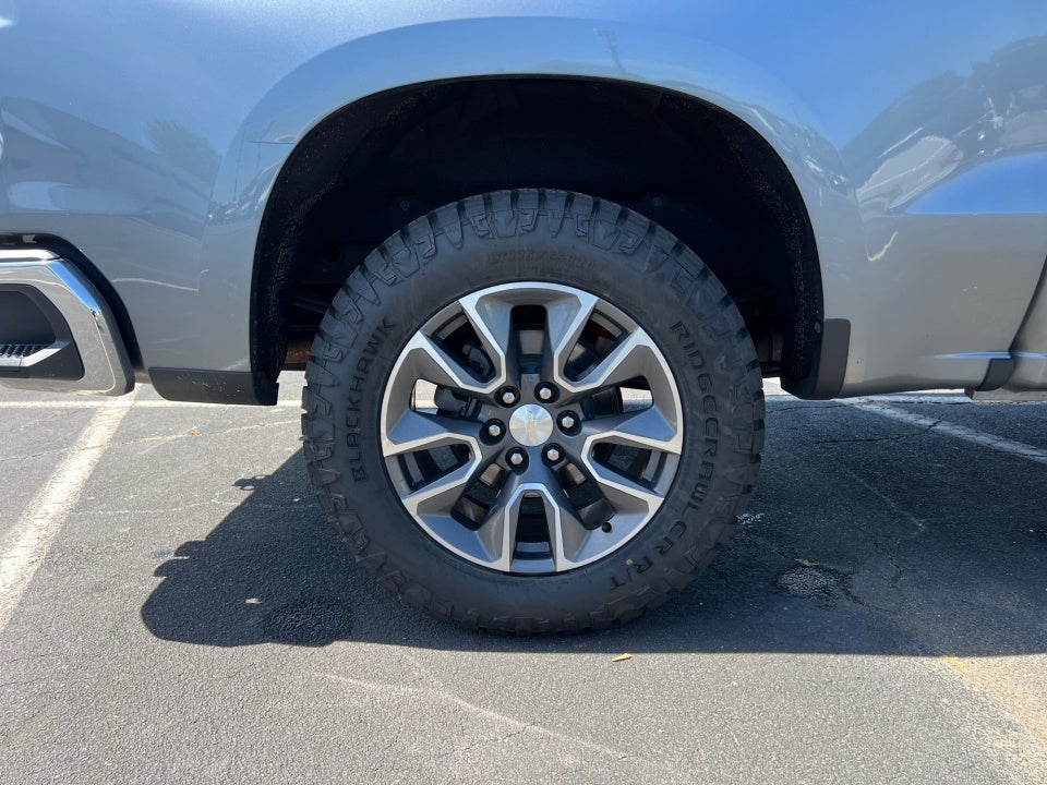 2021 Chevrolet Silverado 1500 4WD Crew Cab Short Bed LT