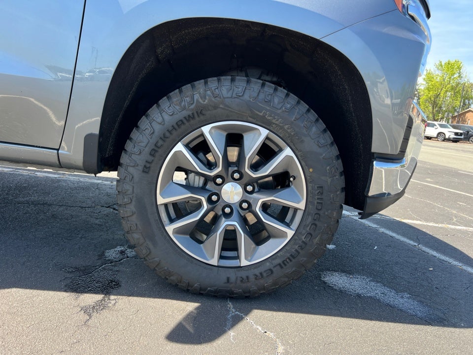 2021 Chevrolet Silverado 1500 4WD Crew Cab Short Bed LT