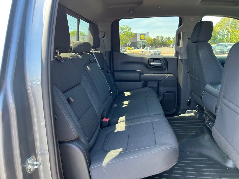 2021 Chevrolet Silverado 1500 4WD Crew Cab Short Bed LT