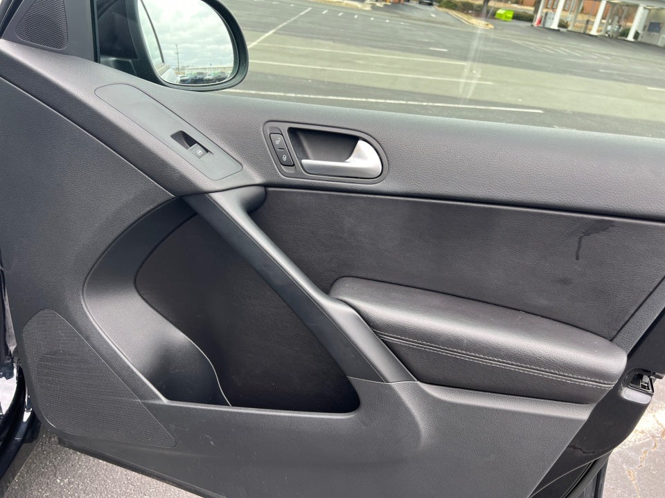 2017 Volkswagen Tiguan 2.0T S