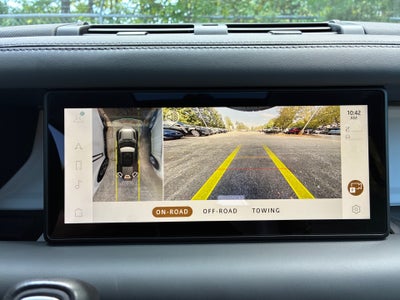 2023 Land Rover Defender SE