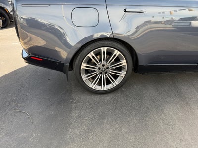 2024 Land Rover Range Rover P530 SE