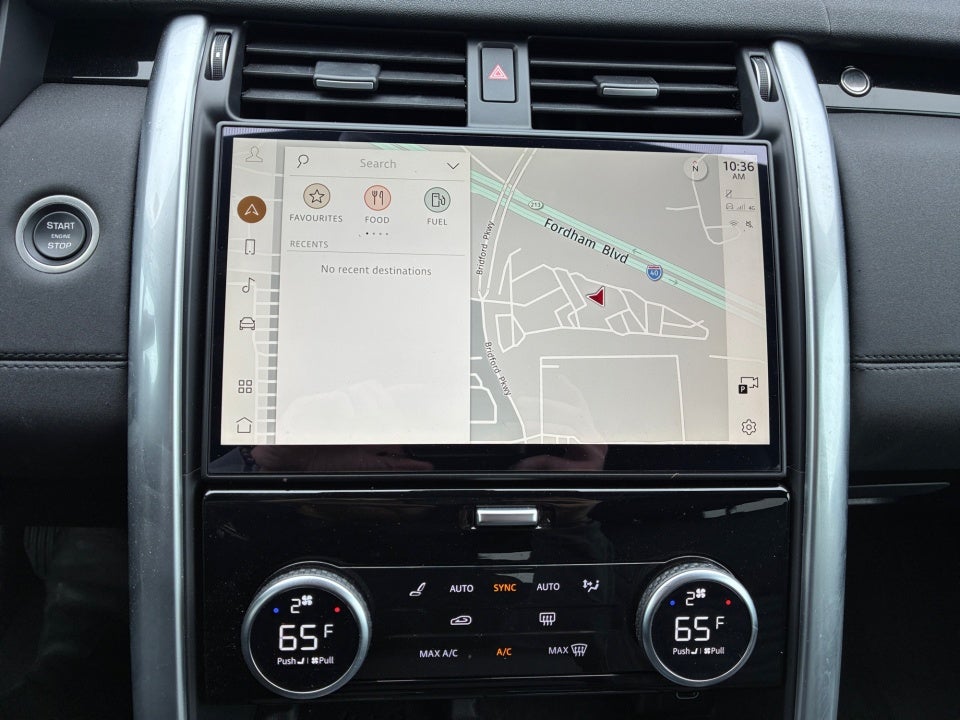2025 Land Rover Discovery P300 S