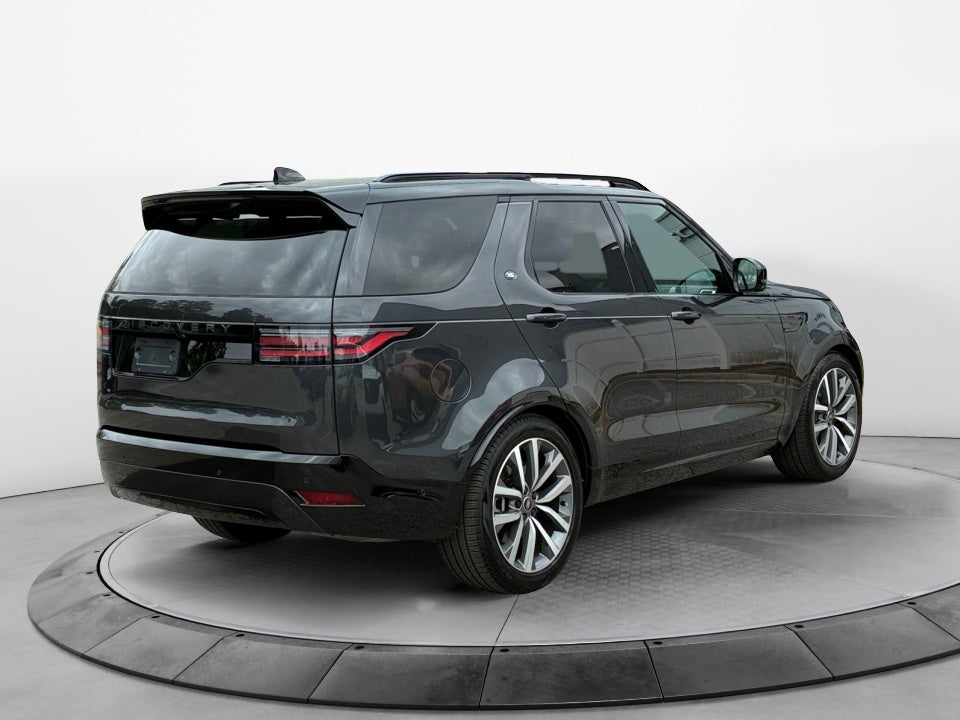 2025 Land Rover Discovery P360 Dynamic SE