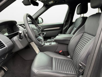 2025 Land Rover Discovery P360 Dynamic SE