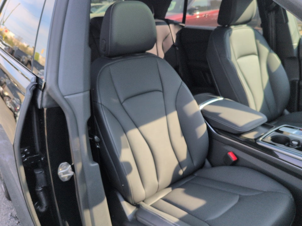 2026 Audi Q8 Premium Plus 55 TFSI quattro Tiptronic