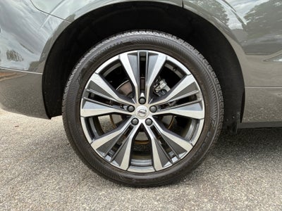 2022 Volvo XC60 Momentum