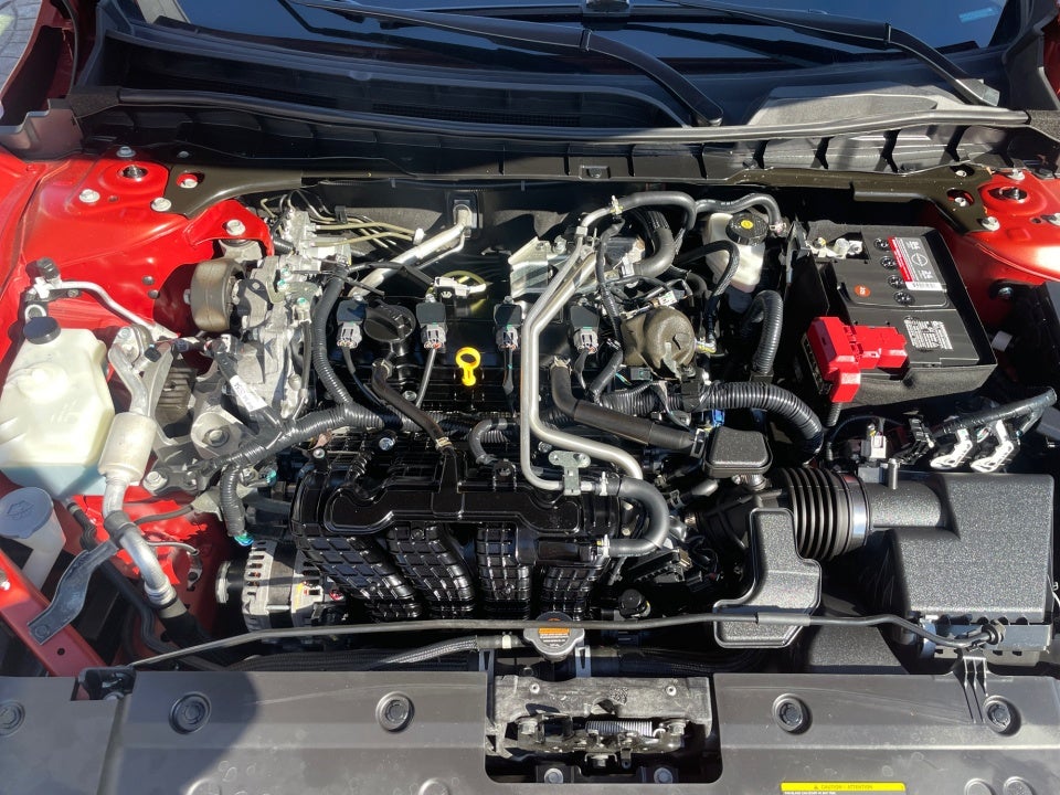 2022 Nissan Altima SR FWD