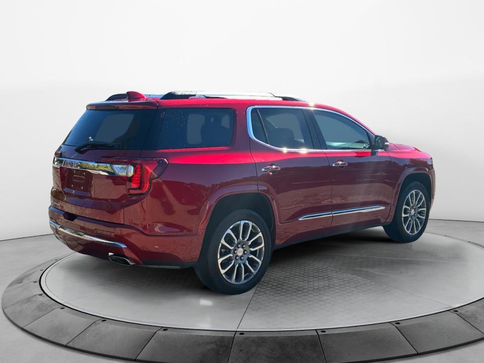 2023 GMC Acadia Denali