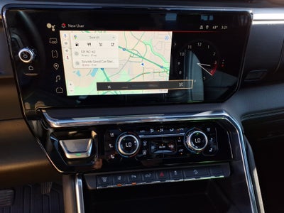 2024 GMC Sierra 2500HD 4WD Crew Cab Standard Bed Denali