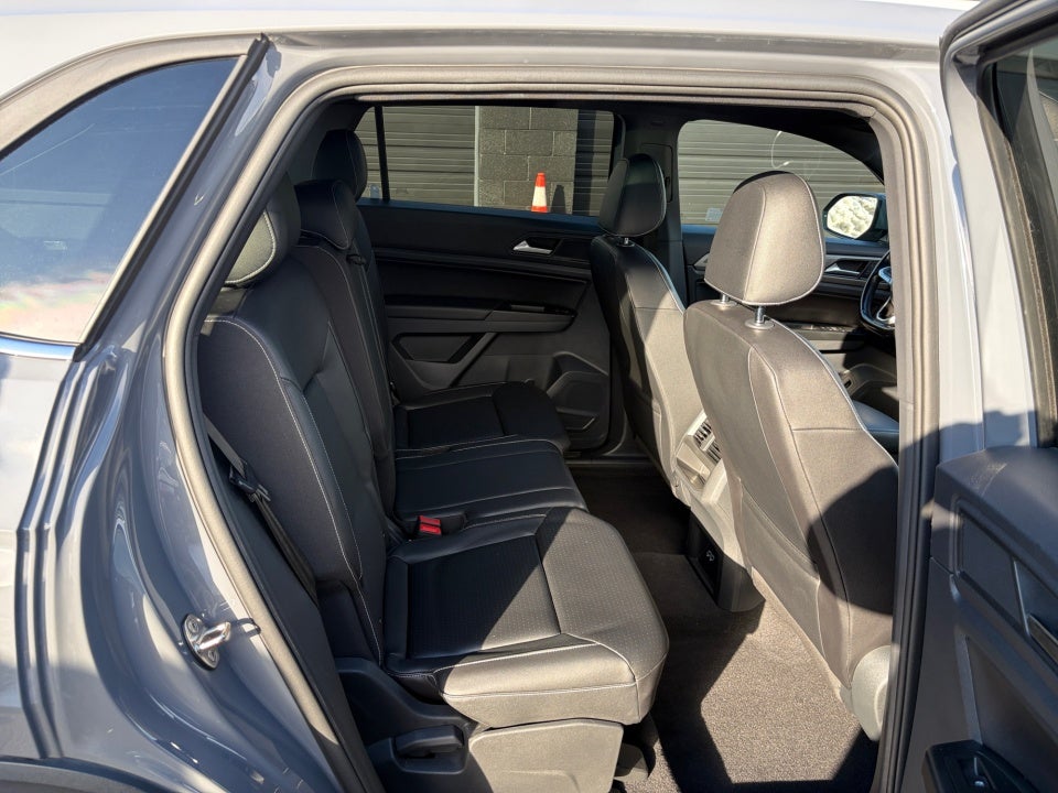 2020 Volkswagen Atlas Cross Sport 2.0T SE w/Technology