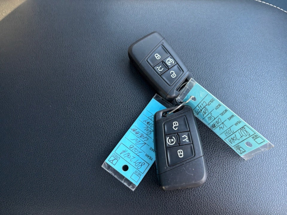 2020 Volkswagen Atlas Cross Sport 2.0T SE w/Technology