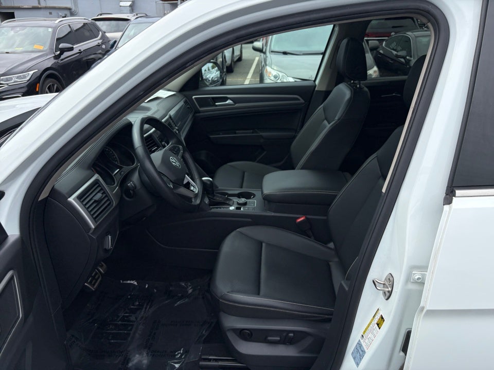2021 Volkswagen Atlas 3.6L V6 SE w/Technology R-Line