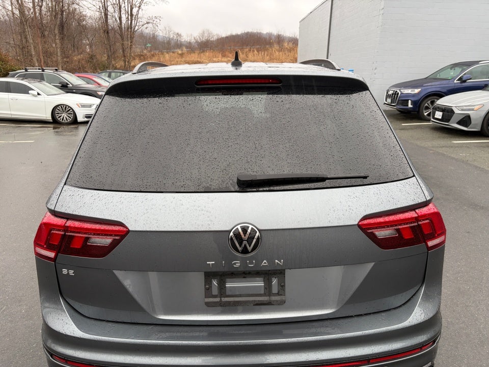 2022 Volkswagen Tiguan 2.0T SE R-Line Black