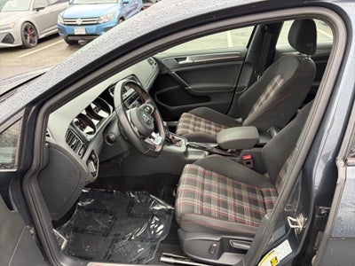 2019 Volkswagen Golf GTI 2.0T SE