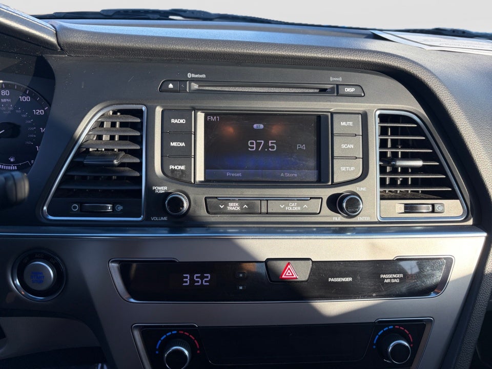 2016 Hyundai Sonata Hybrid SE