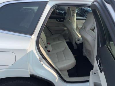 2019 Volvo XC60 Momentum