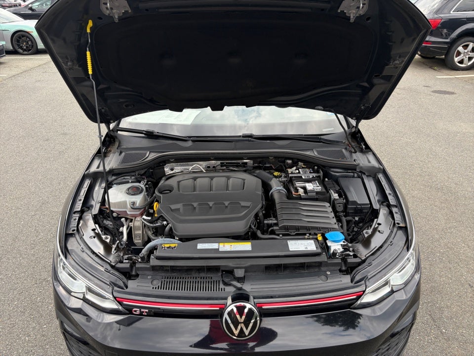 2022 Volkswagen Golf GTI SE