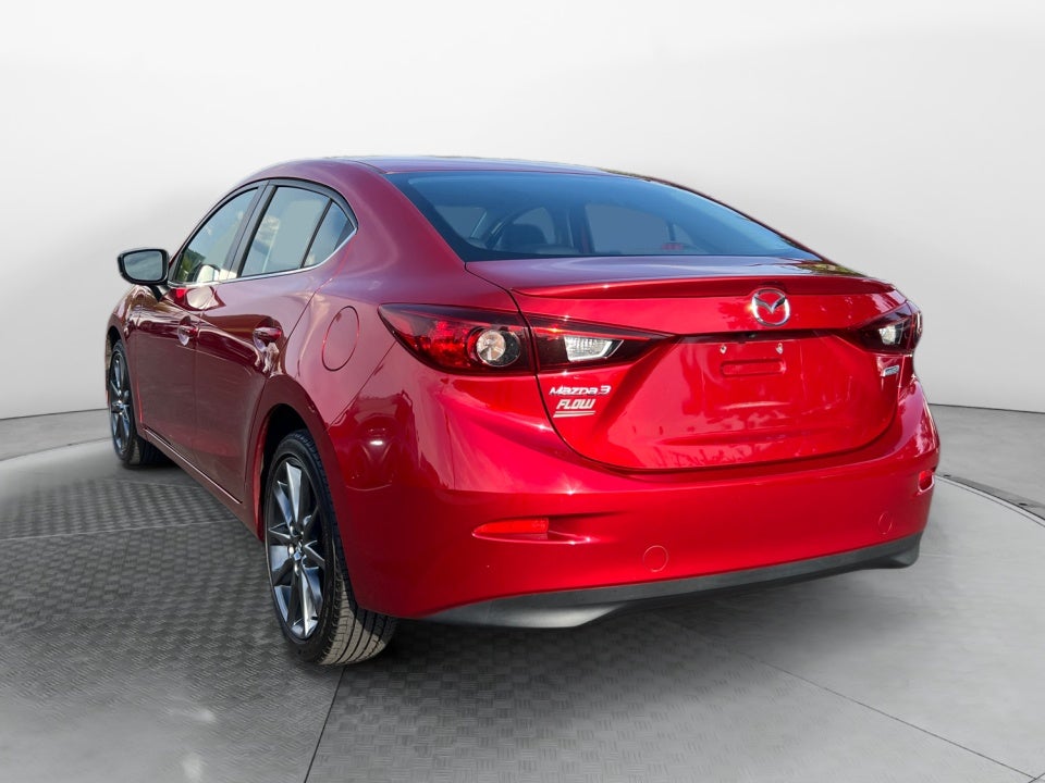 2018 Mazda Mazda3 Touring