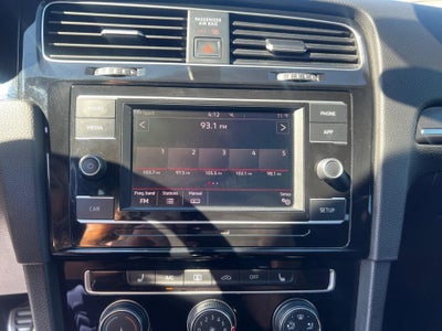2018 Volkswagen Golf GTI S