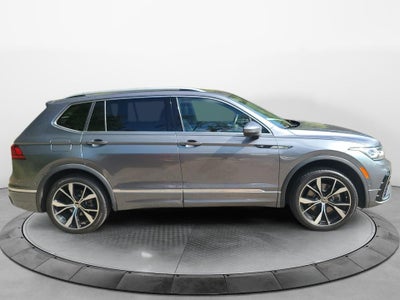 2022 Volkswagen Tiguan SEL R-Line