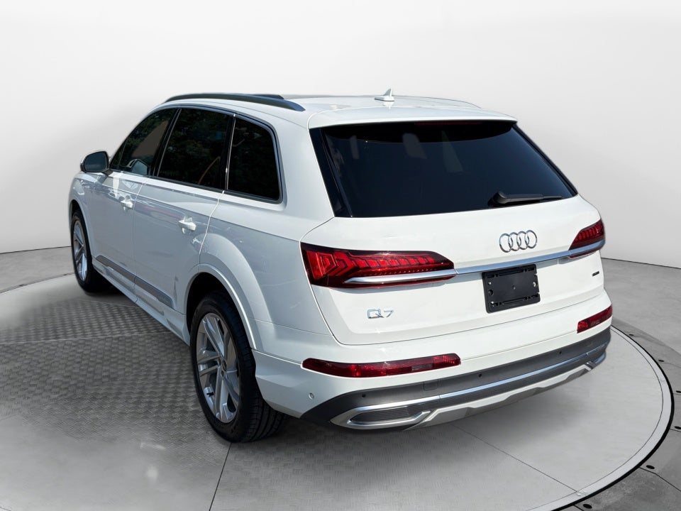 2021 Audi Q7 Premium Plus