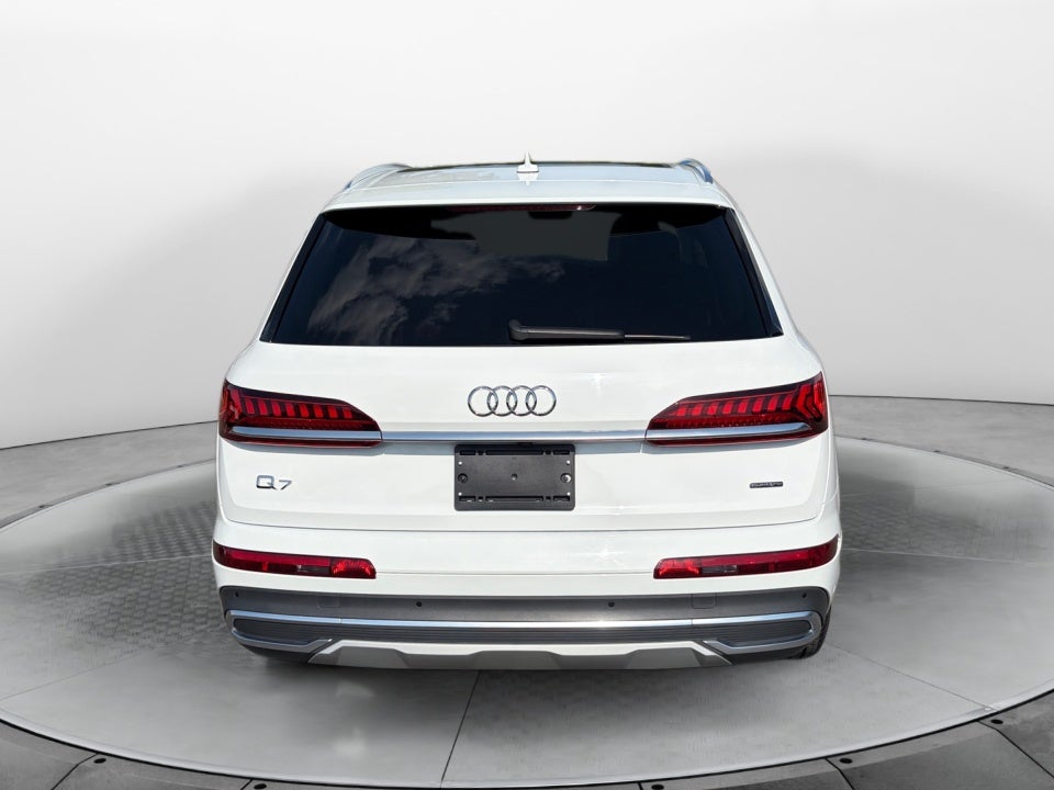 2021 Audi Q7 Premium Plus