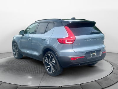 2021 Volvo XC40 R-Design
