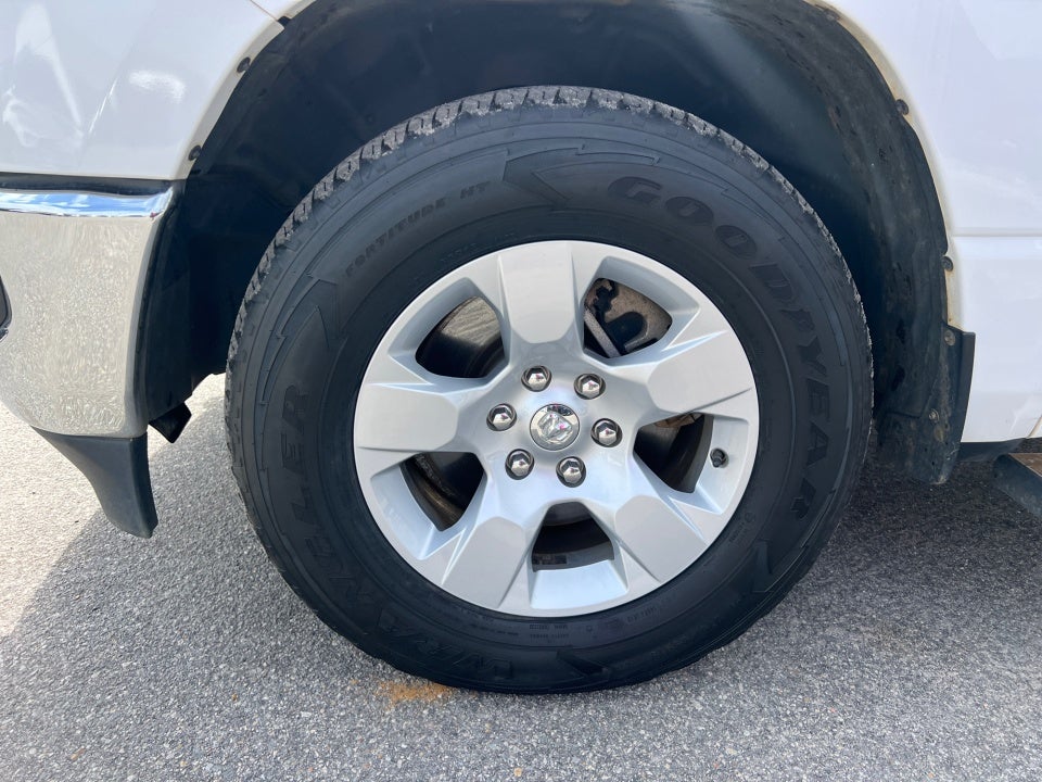 2023 RAM 1500 Big Horn Crew Cab 4x4 6'4" Box